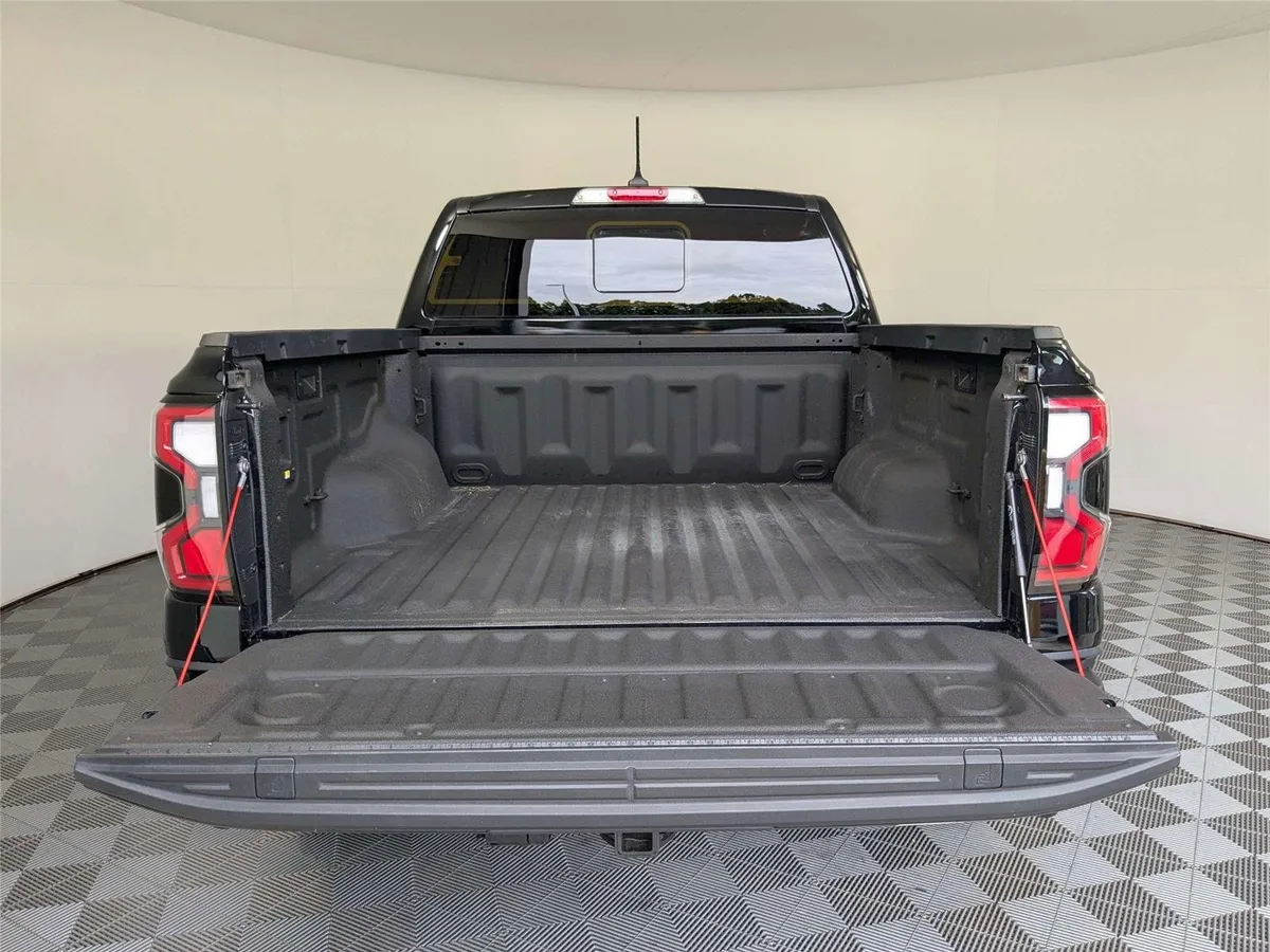 2024 Ford Ranger Raptor thumbnail 8