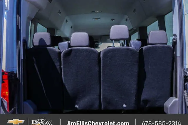 2024 Ford Transit Passenger Wagon XL thumbnail 5