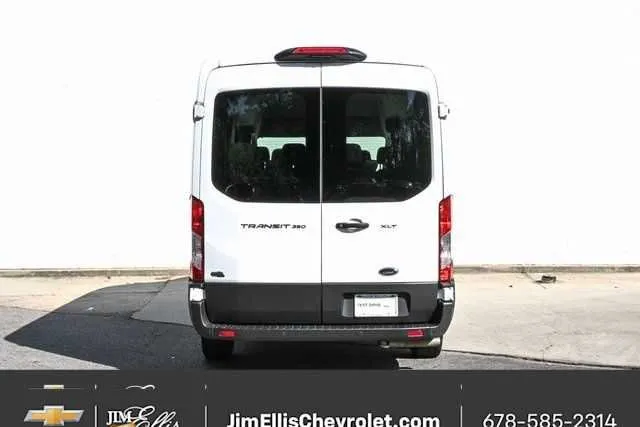 2024 Ford Transit Passenger XLT thumbnail 4