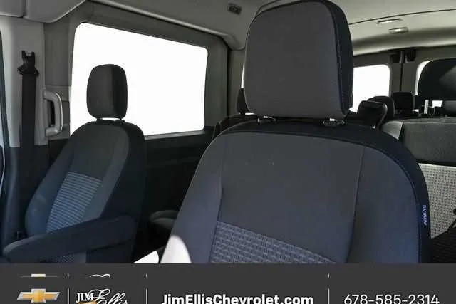 2024 Ford Transit Passenger XLT thumbnail 6