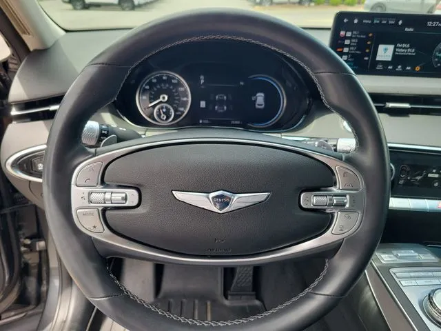 2024 Genesis GV70 thumbnail 15