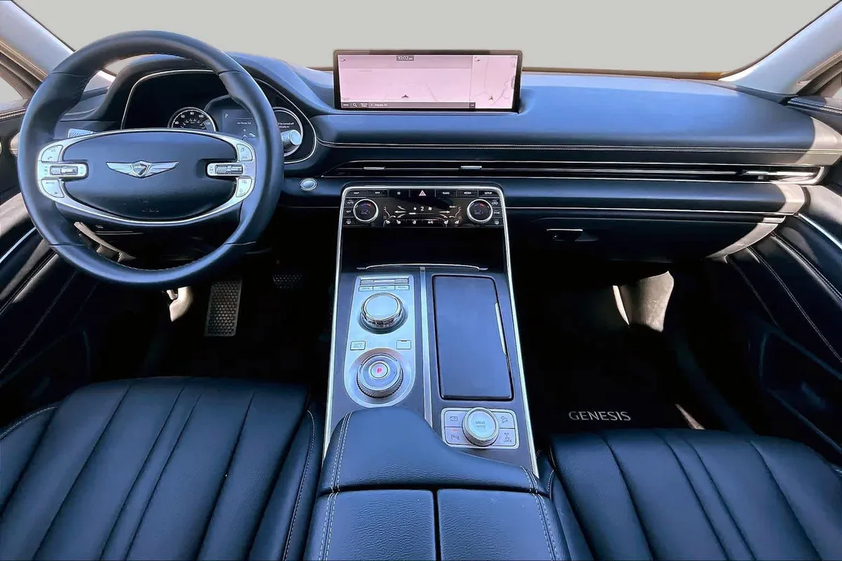 2024 Genesis GV80 thumbnail 16