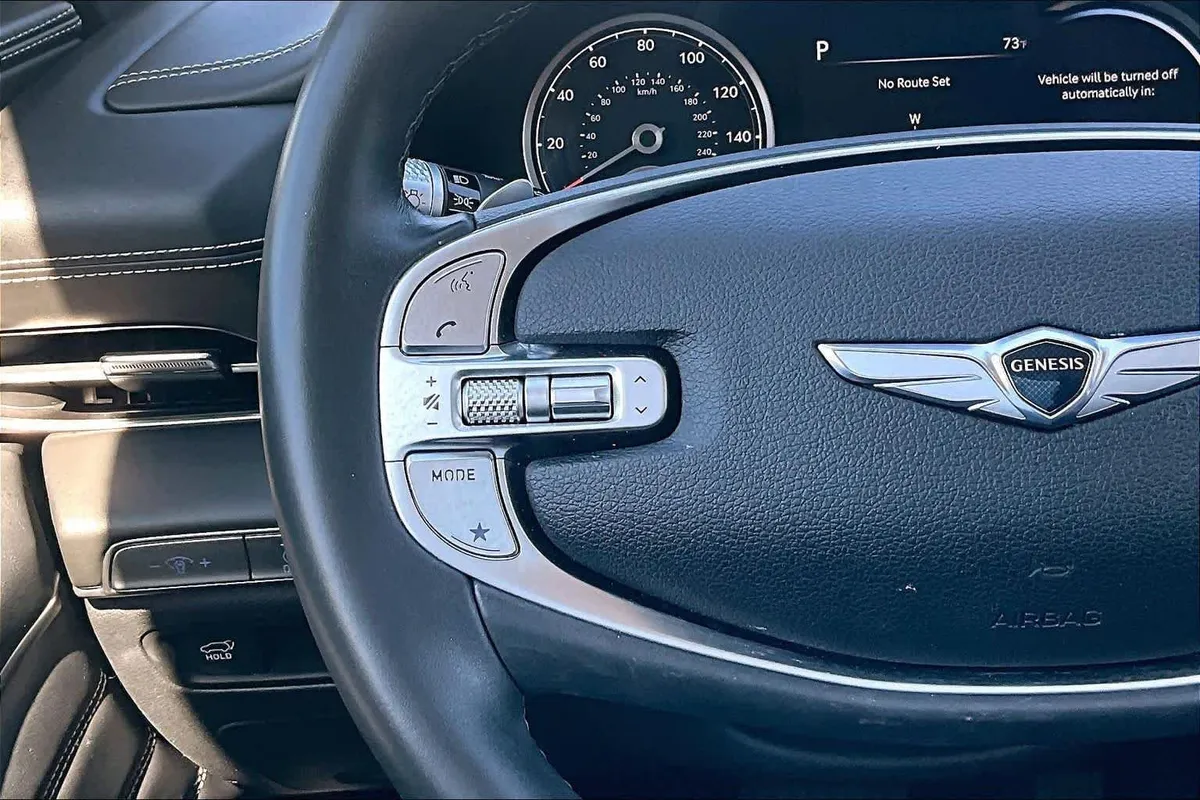 2024 Genesis GV80 thumbnail 24