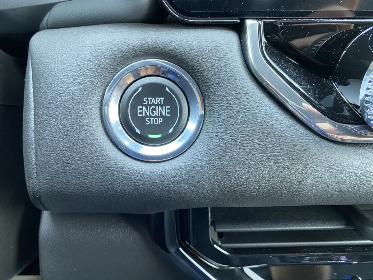 2024 GMC Canyon 4WD Elevation thumbnail 26