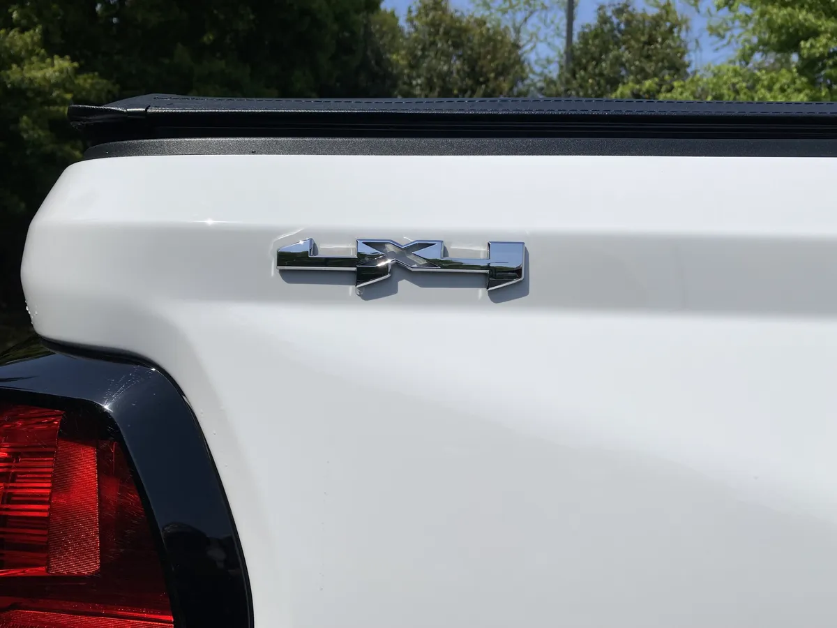 2024 GMC Canyon 4WD Elevation thumbnail 41