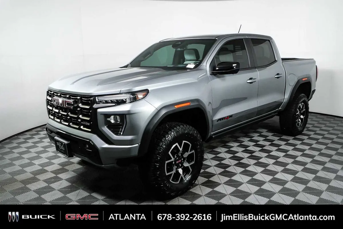 2024 GMC Canyon AT4X thumbnail 27
