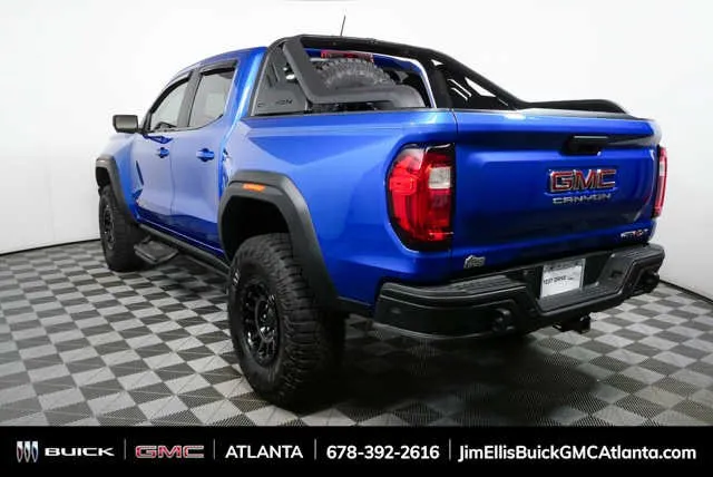 2024 GMC Canyon AT4X thumbnail 30
