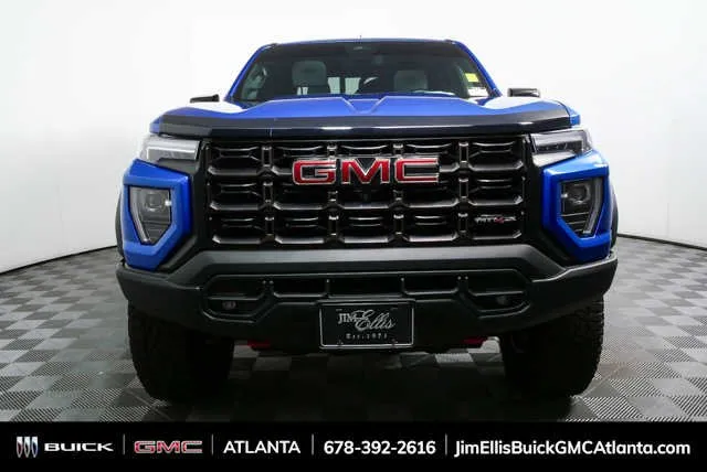 2024 GMC Canyon AT4X thumbnail 35