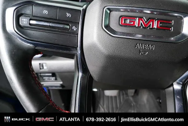 2024 GMC Canyon AT4X thumbnail 9