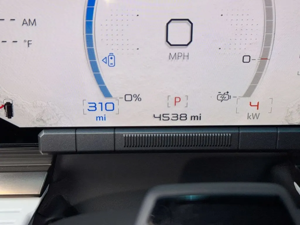 2024 GMC HUMMER EV SUV 3X Omega Limited Edition thumbnail 21