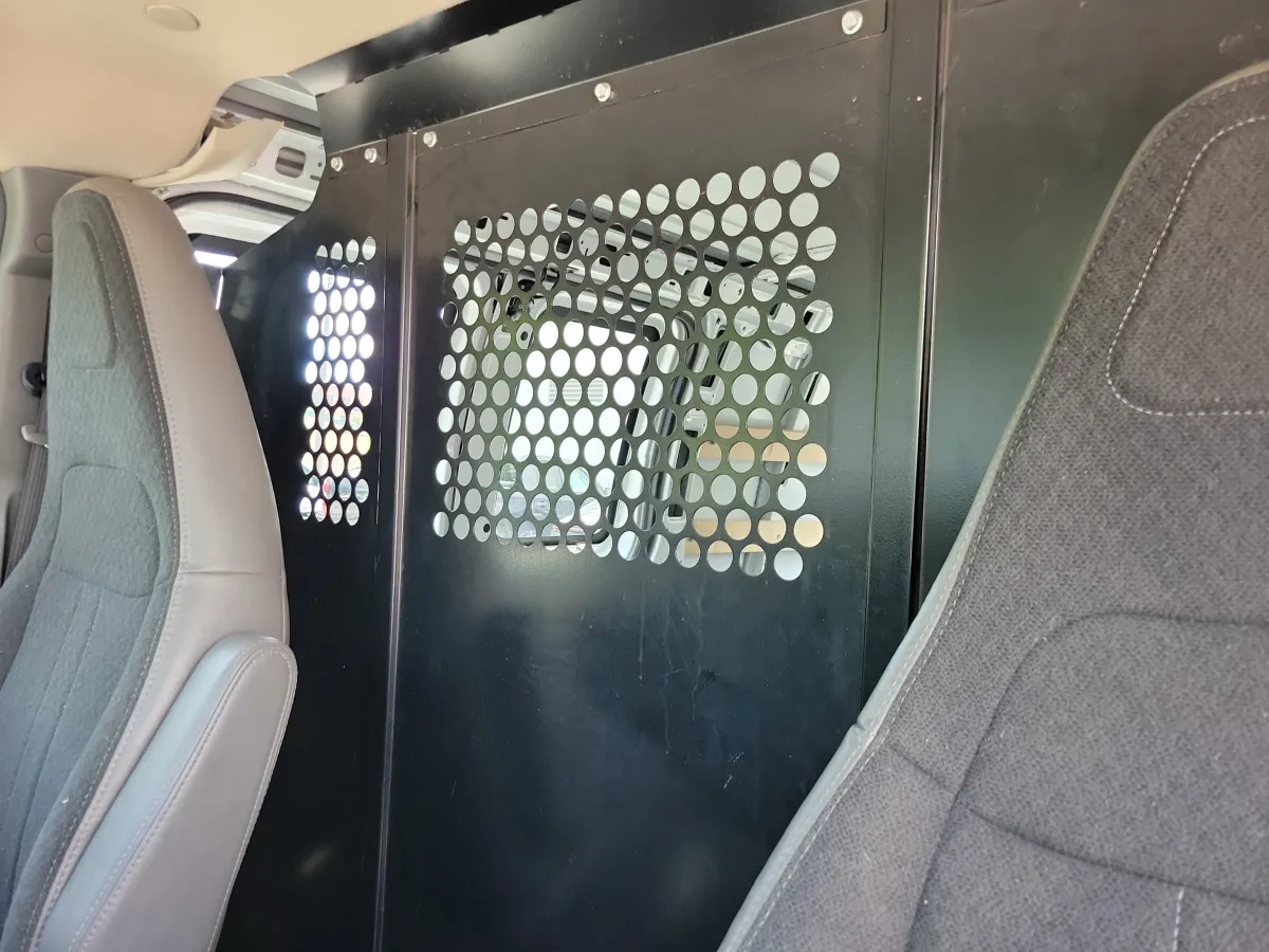 2024 GMC Savana Cargo Van Work Van thumbnail 6