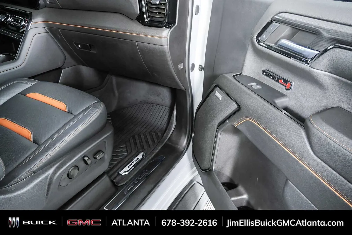2024 GMC Sierra 1500 AT4 thumbnail 24