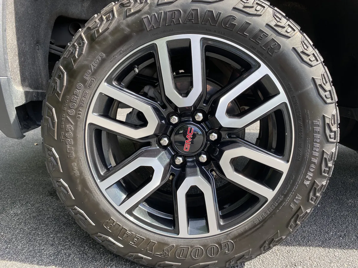 2024 GMC Sierra 1500 AT4 thumbnail 47