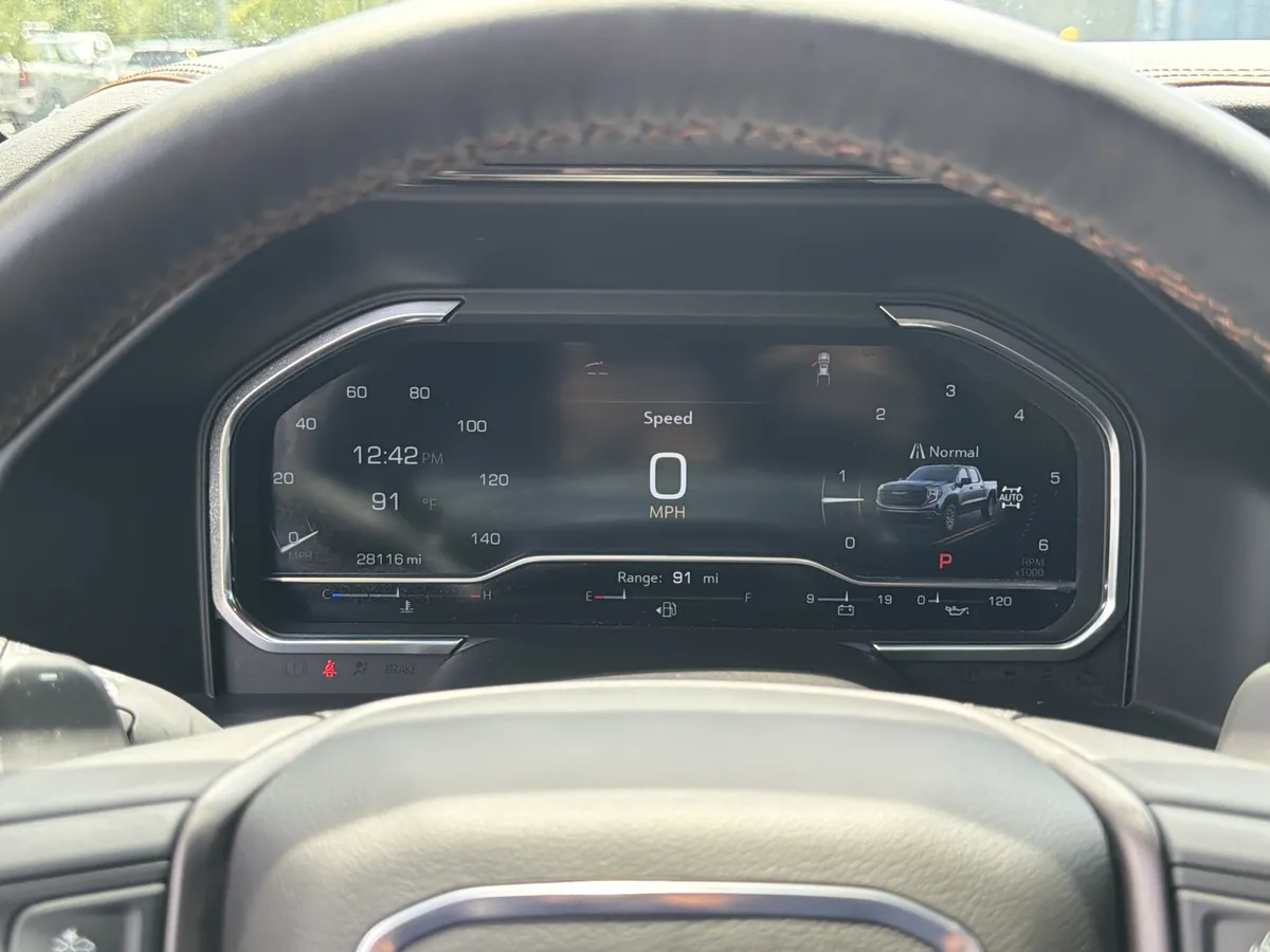2024 GMC Sierra 1500 AT4 thumbnail 10