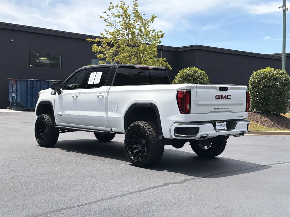 2024 GMC Sierra 1500 AT4 thumbnail 15