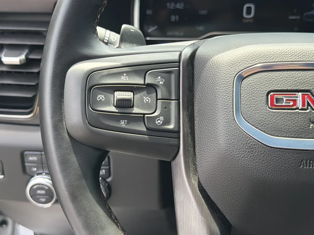 2024 GMC Sierra 1500 AT4 thumbnail 29