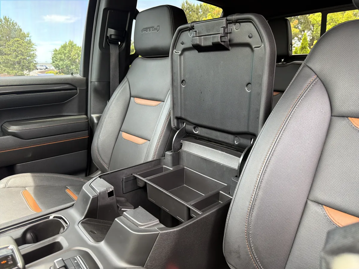2024 GMC Sierra 1500 AT4 thumbnail 35