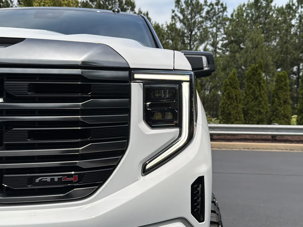 2024 GMC Sierra 1500 AT4 thumbnail 44