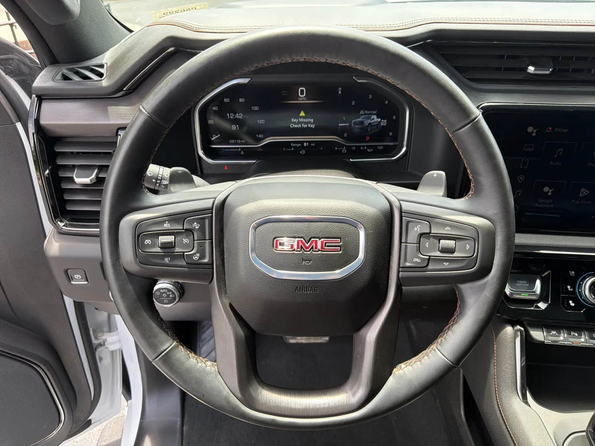 2024 GMC Sierra 1500 AT4 thumbnail 9