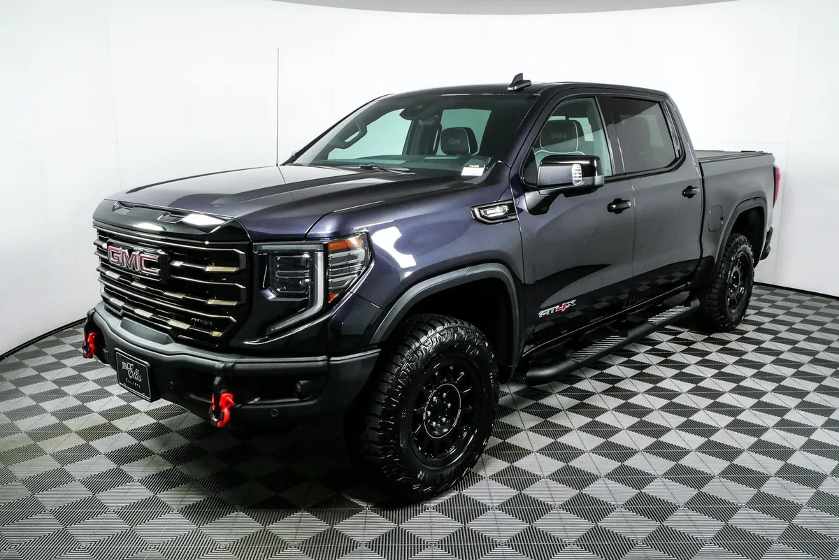2024 GMC Sierra 1500 AT4X thumbnail 26