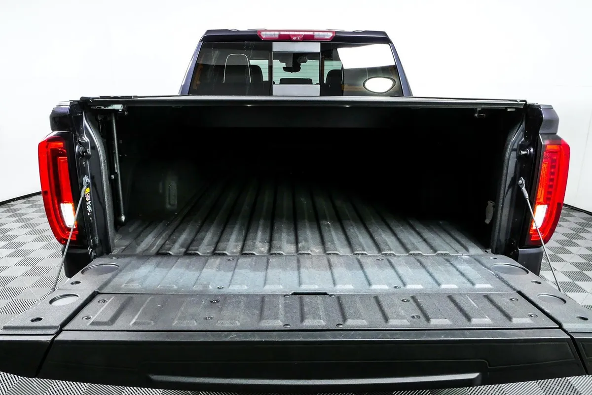 2024 GMC Sierra 1500 AT4X thumbnail 31