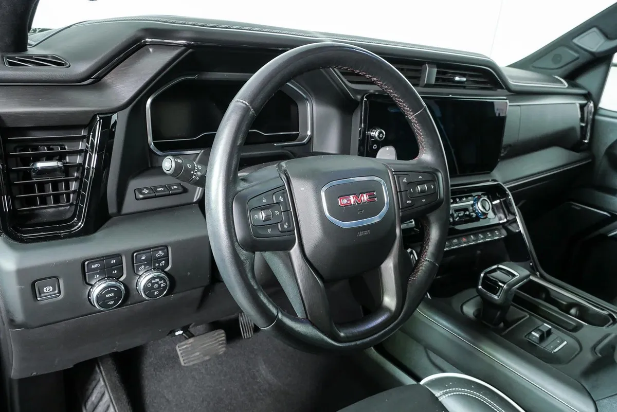 2024 GMC Sierra 1500 AT4X thumbnail 4