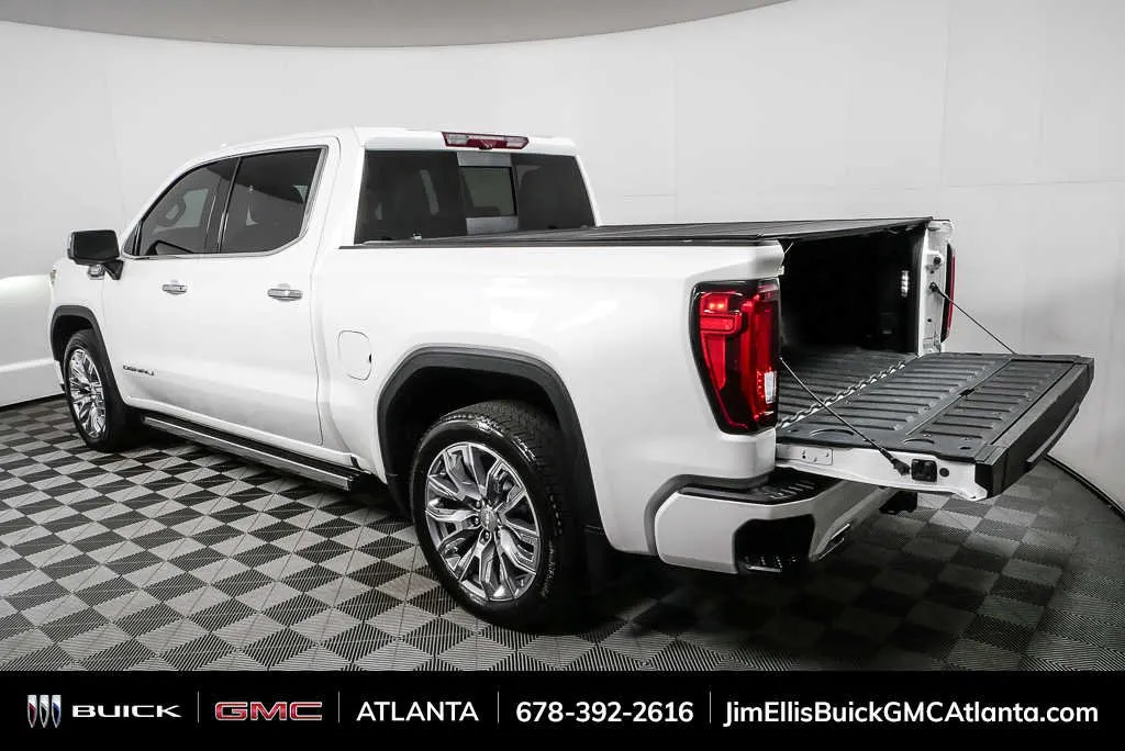 2024 GMC Sierra 1500 Denali thumbnail 33