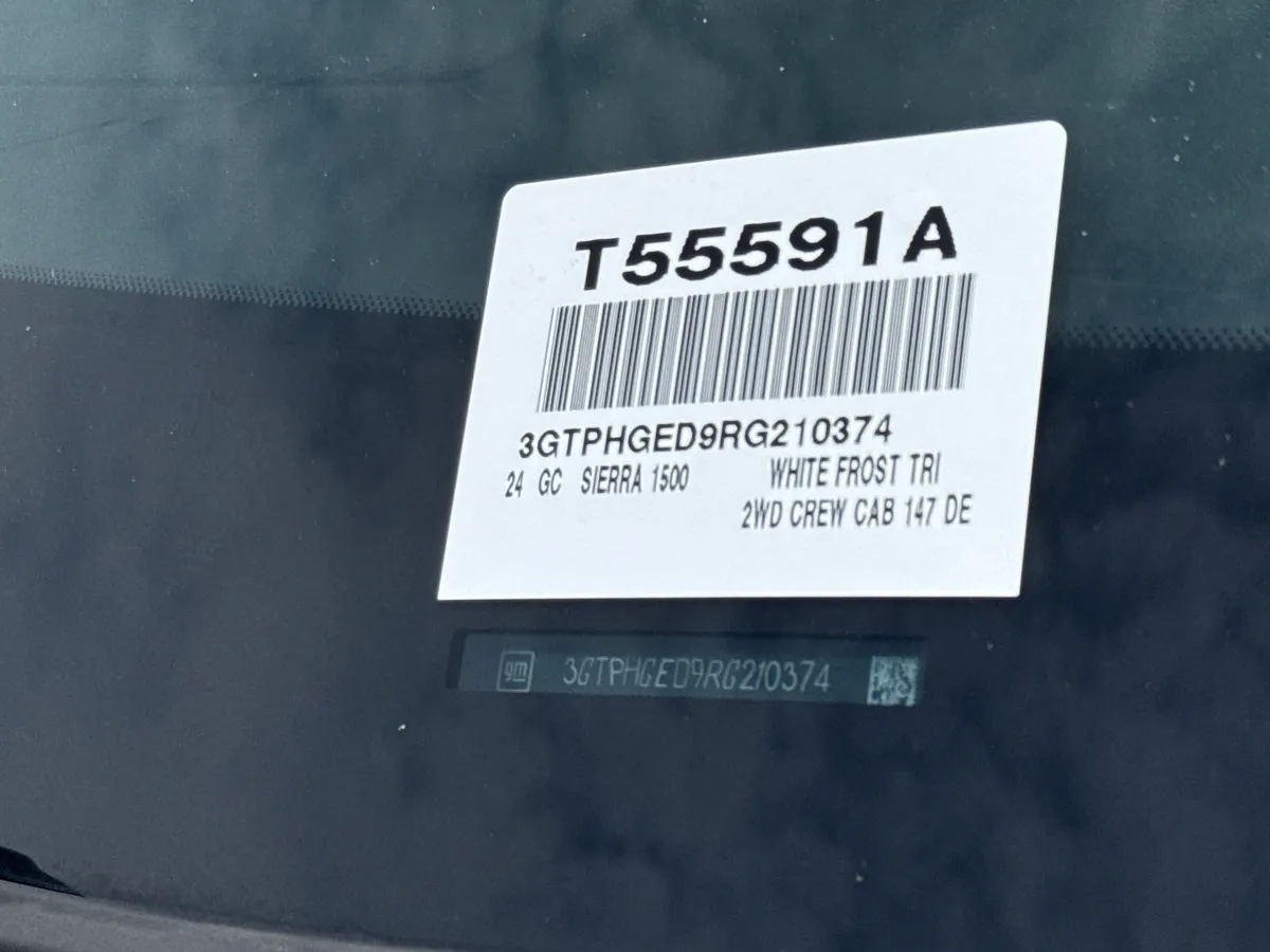 2024 GMC Sierra 1500 Denali thumbnail 36