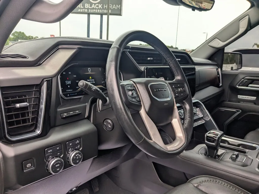 2024 GMC Sierra 1500 Denali thumbnail 13