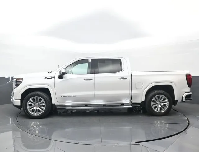 2024 GMC Sierra 1500 Denali thumbnail 23