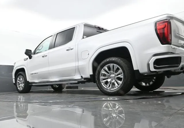 2024 GMC Sierra 1500 Denali thumbnail 26