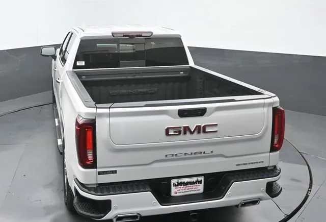 2024 GMC Sierra 1500 Denali thumbnail 31