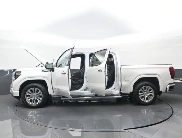 2024 GMC Sierra 1500 Denali thumbnail 34