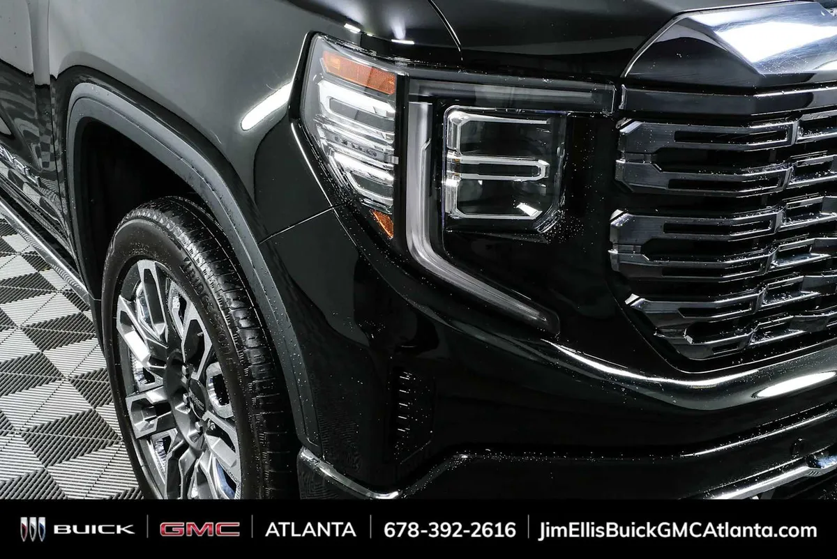 2024 GMC Sierra 1500 Denali Ultimate thumbnail 36