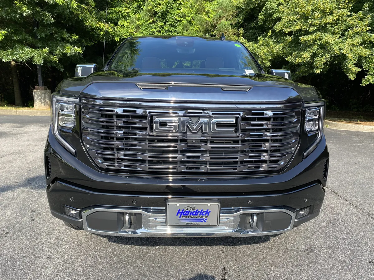2024 GMC Sierra 1500 Denali Ultimate thumbnail 2