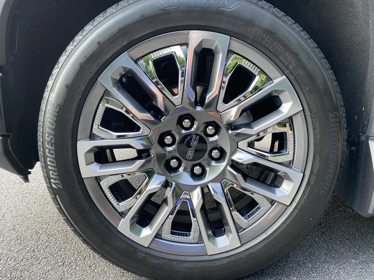 2024 GMC Sierra 1500 Denali Ultimate thumbnail 49