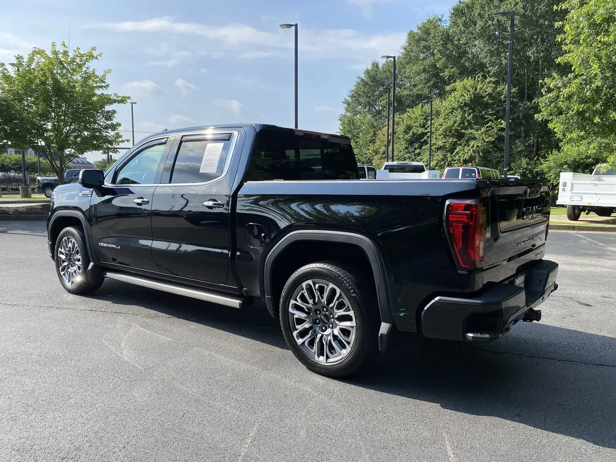 2024 GMC Sierra 1500 Denali Ultimate thumbnail 6