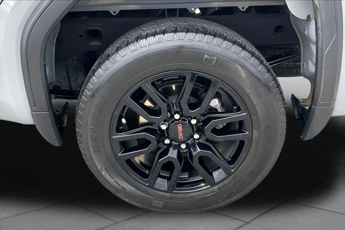 2024 GMC Sierra 1500 Elevation thumbnail 10