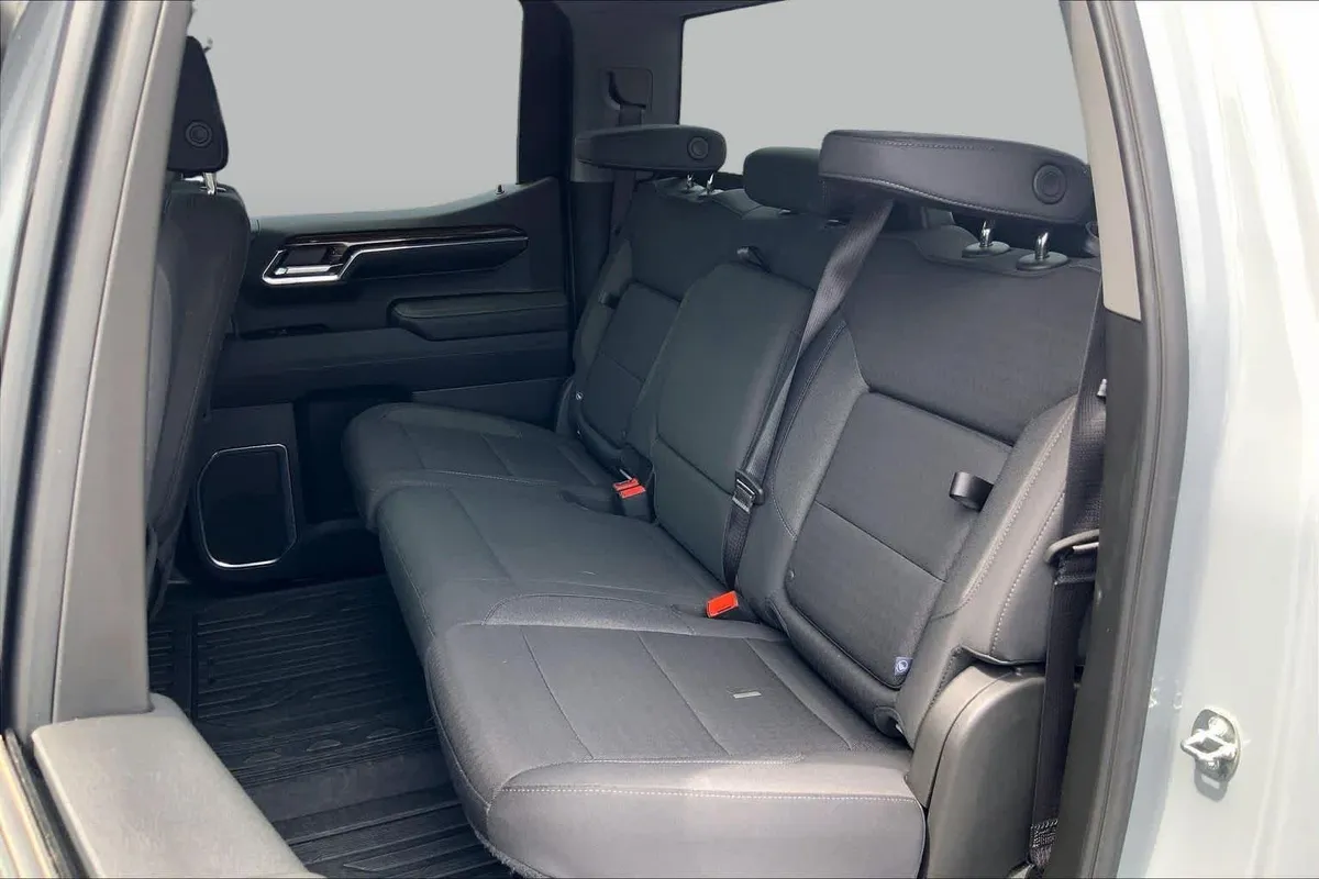 2024 GMC Sierra 1500 Elevation thumbnail 19