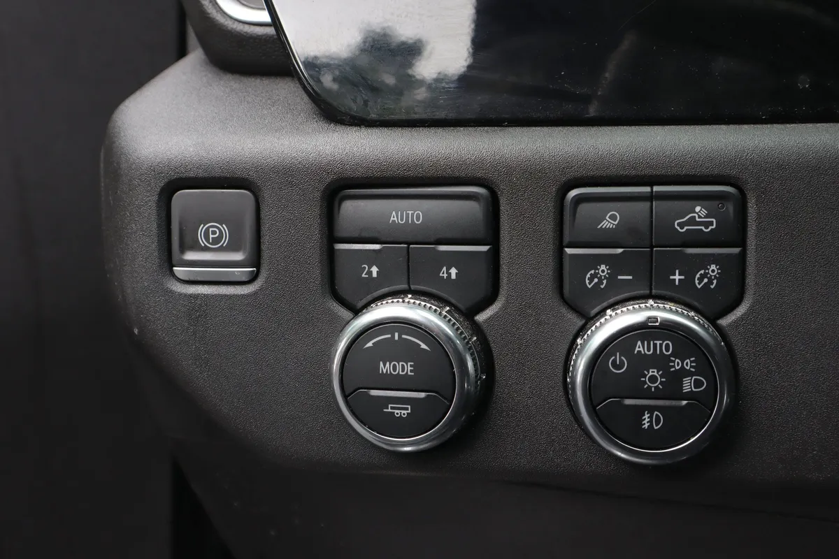 2024 GMC Sierra 1500 Elevation thumbnail 23