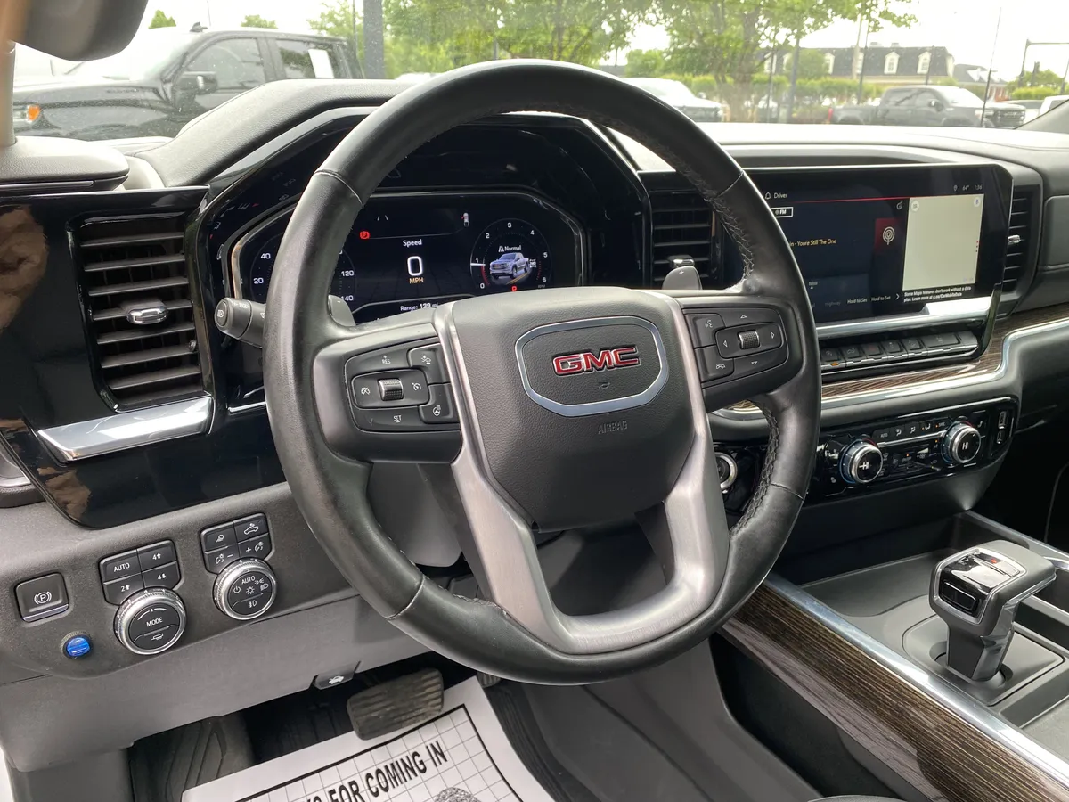 2024 GMC Sierra 1500 Elevation thumbnail 16