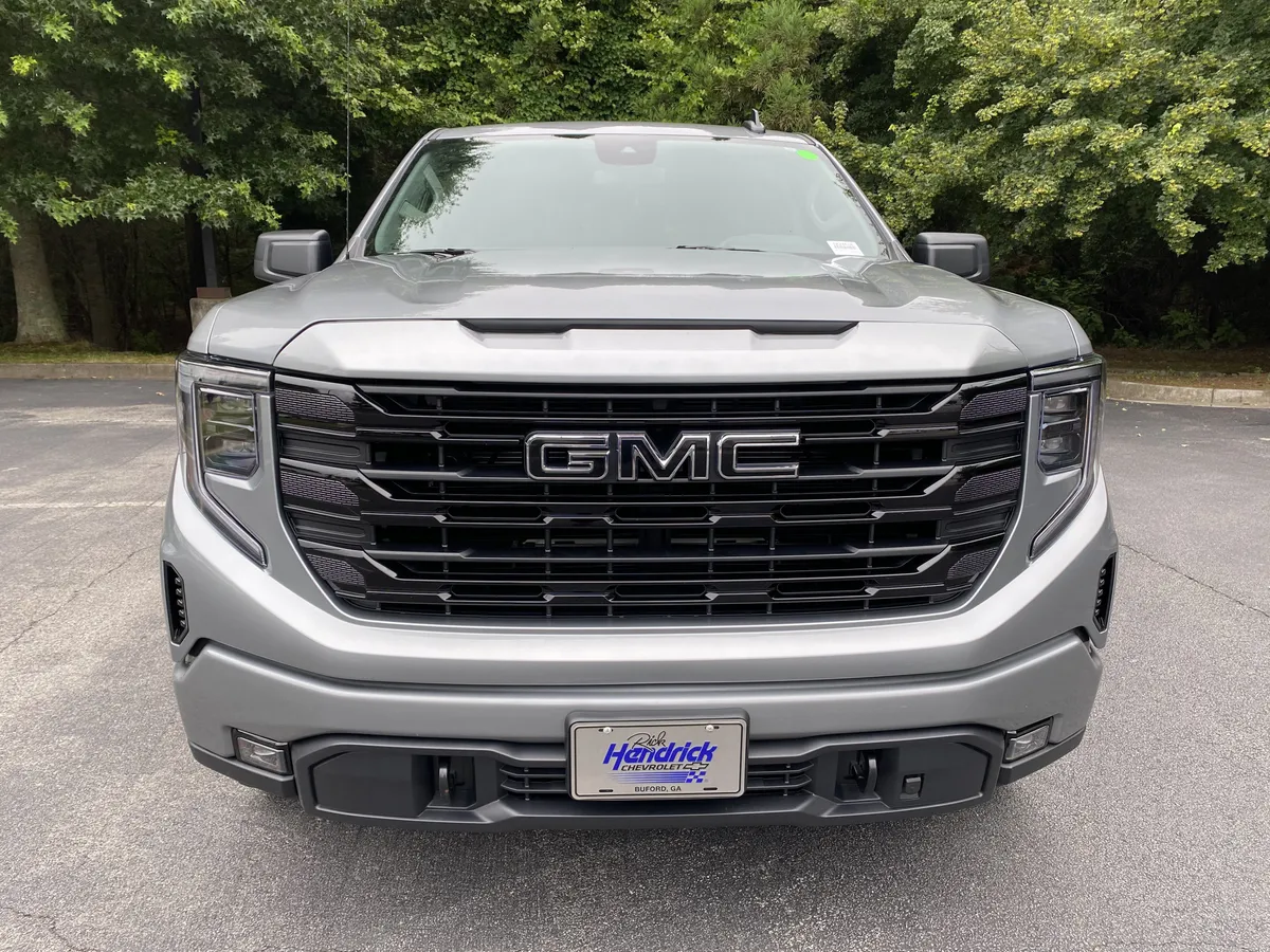 2024 GMC Sierra 1500 Elevation thumbnail 2