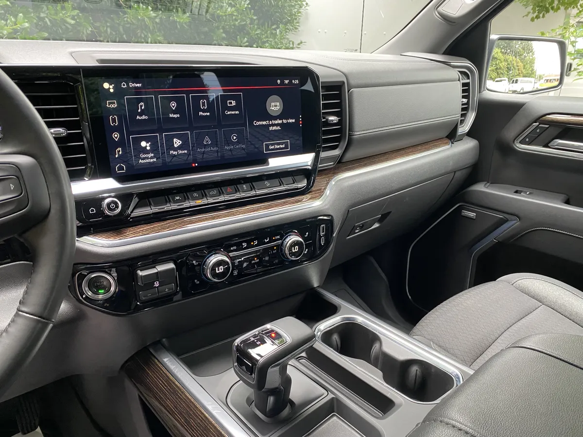 2024 GMC Sierra 1500 Elevation thumbnail 24