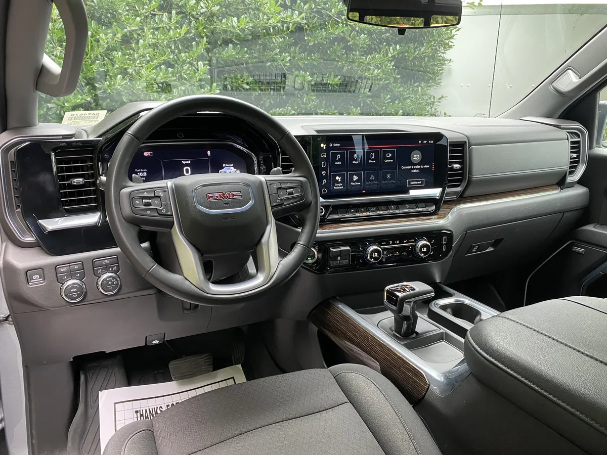 2024 GMC Sierra 1500 Elevation thumbnail 35