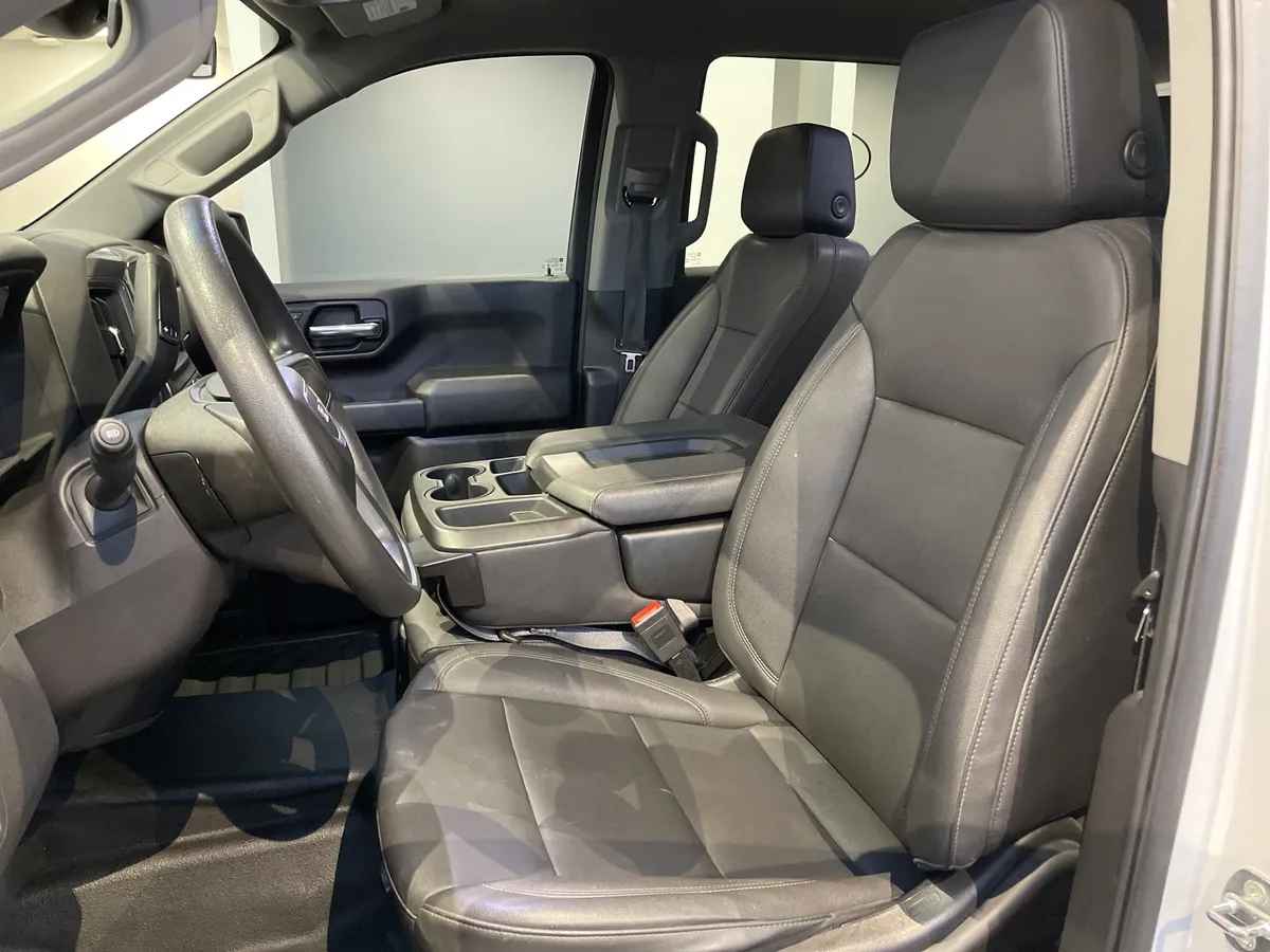 2024 GMC Sierra 1500 Pro thumbnail 17