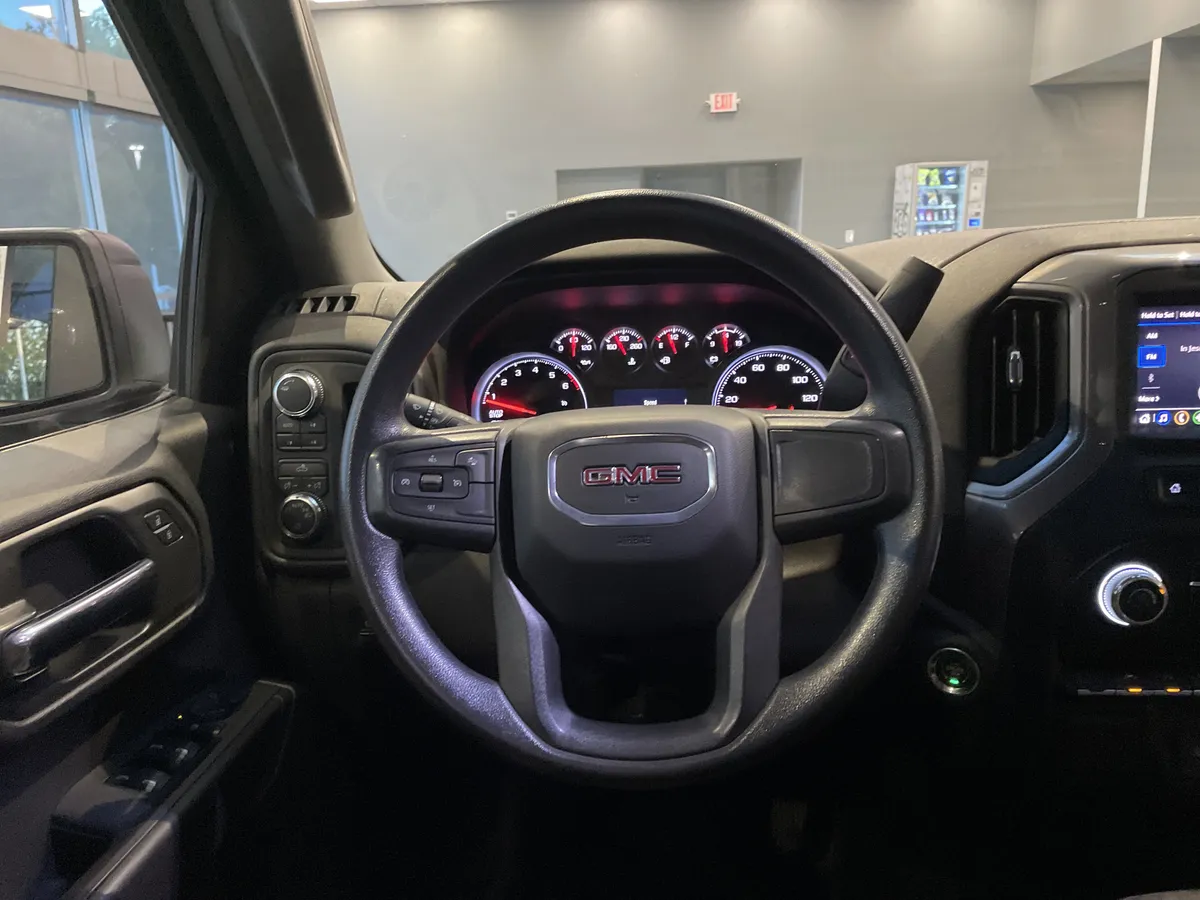 2024 GMC Sierra 1500 Pro thumbnail 19