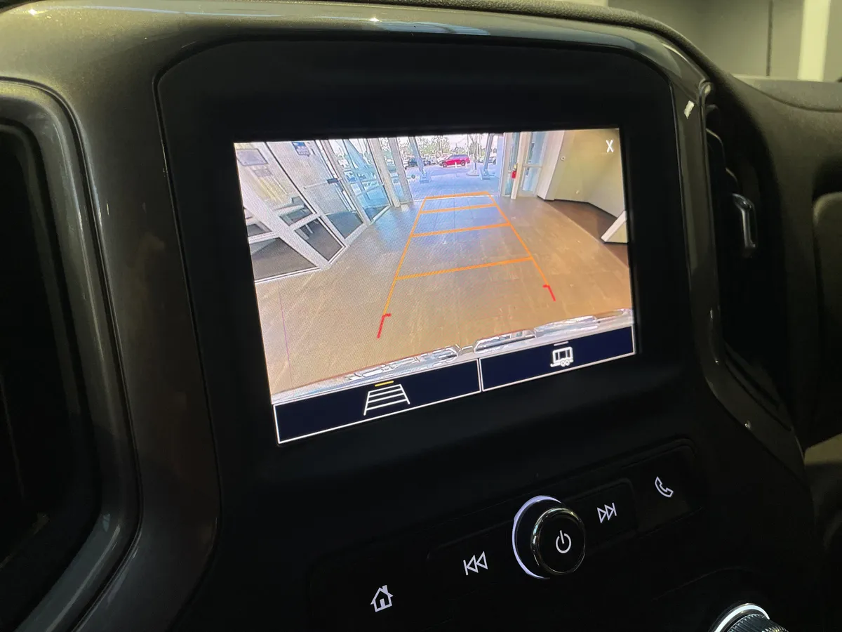 2024 GMC Sierra 1500 Pro thumbnail 28