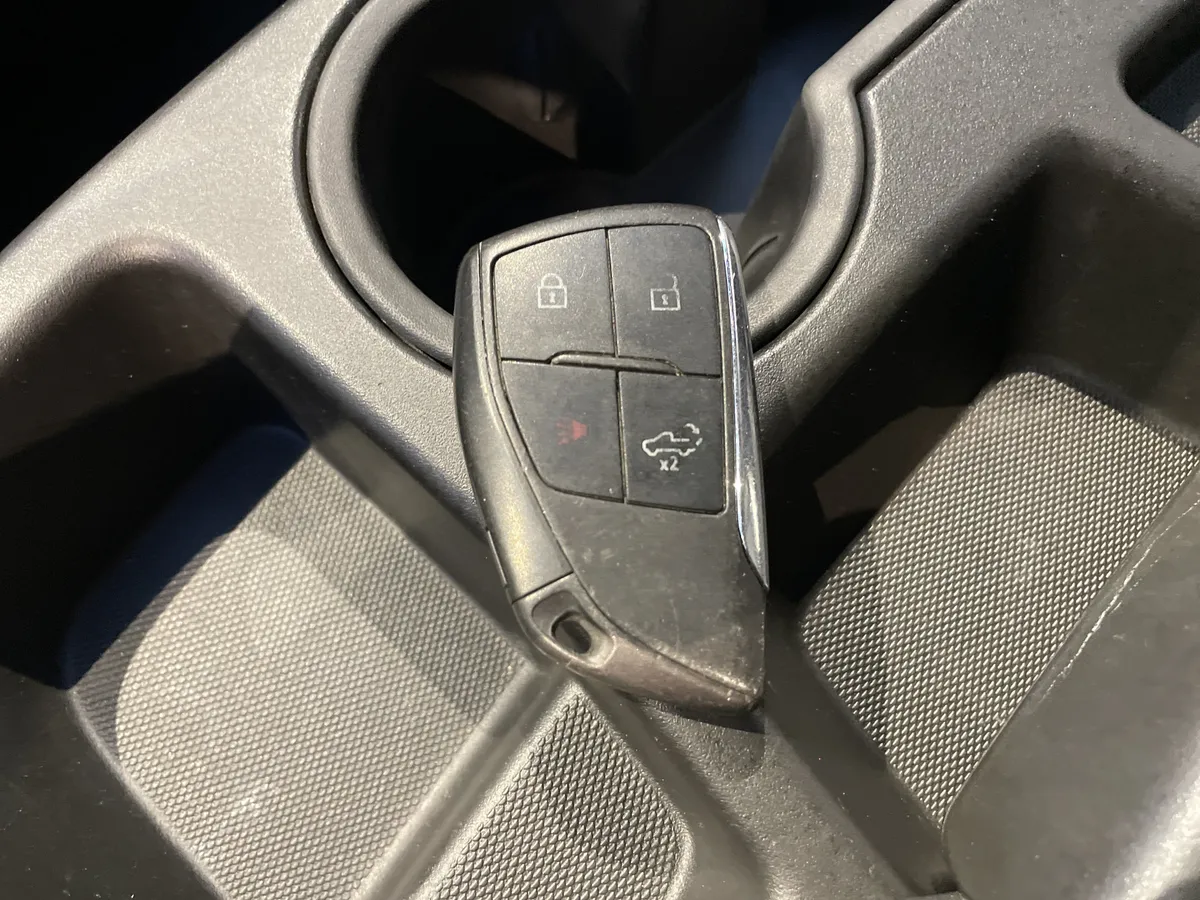 2024 GMC Sierra 1500 Pro thumbnail 40