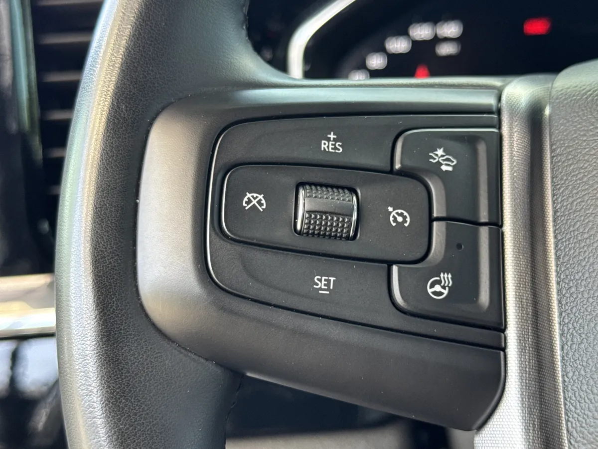 2024 GMC Sierra 1500 SLE thumbnail 19