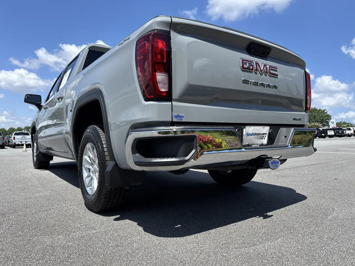 2024 GMC Sierra 1500 SLE thumbnail 7